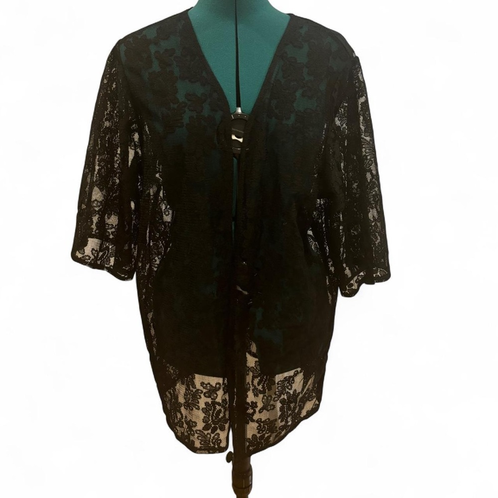 Express Black Lace Kimono